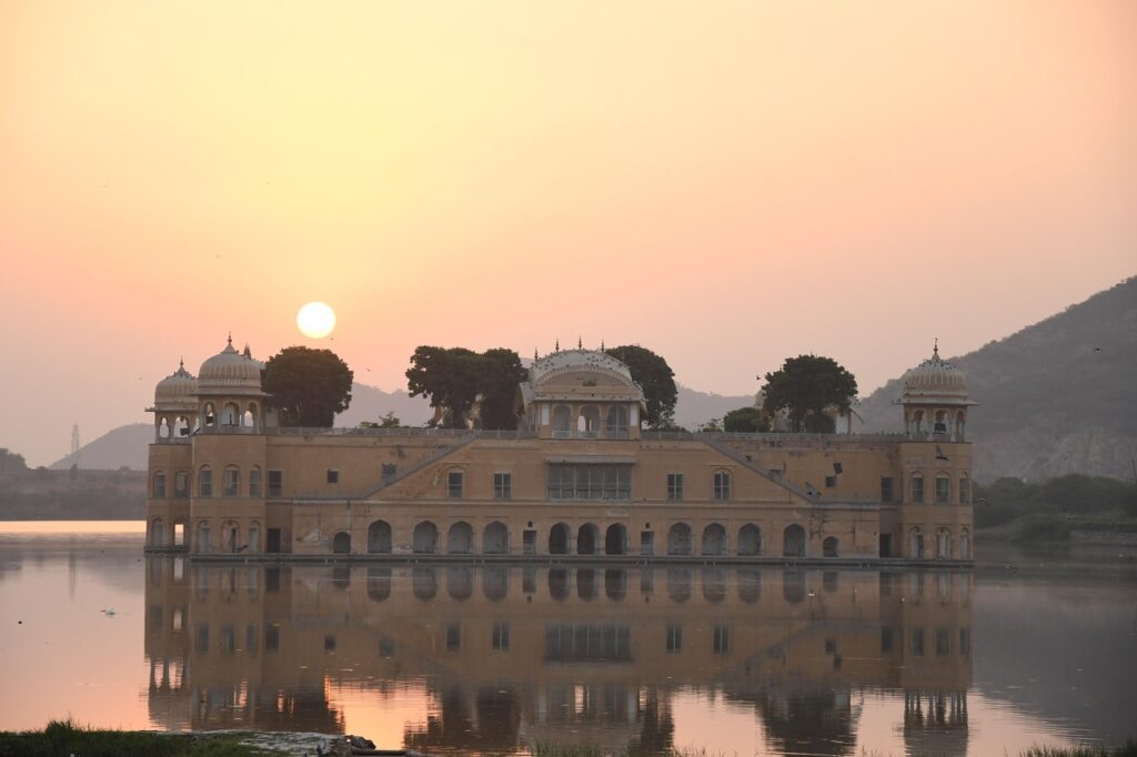 Top 10 Außergewöhnliche Reiseziele für 2025 Weltweit 🌍 7 10 Außergewöhnliche Reiseziele Weltweit-Rajasthan-Indien