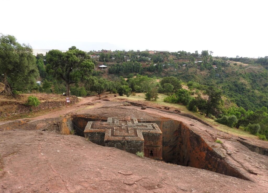 10 Unbekannte UNESCO-Welterbe-Stätten für Ihre Reisen 2 Felsenkirchen von Lalibela Äthiopien unbekannte Unesco Stätten