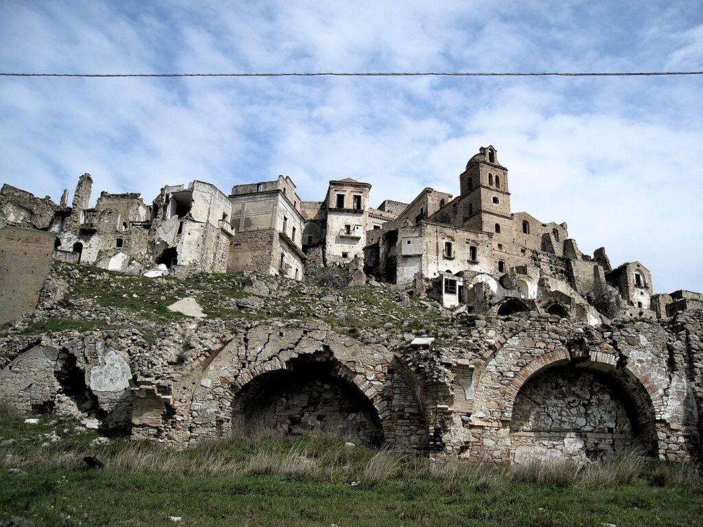 Geisterstädte italien Craco